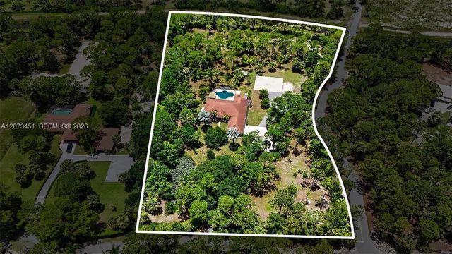1215 Stallion Drive, Loxahatchee, FL 33470