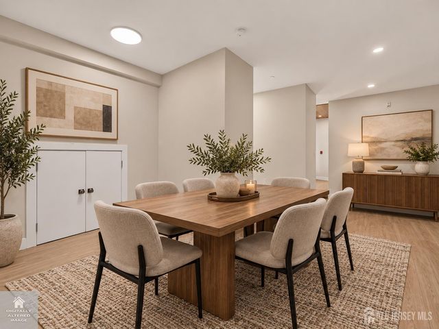 810 N 2nd Avenue 1, Highland Park, NJ 08904
