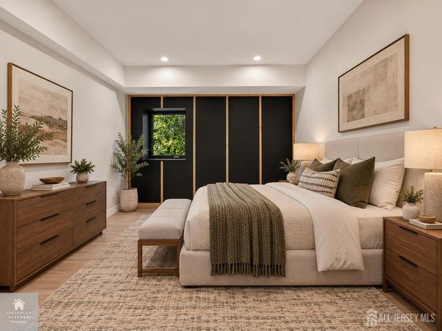 810 N 2nd Avenue 1, Highland Park, NJ 08904