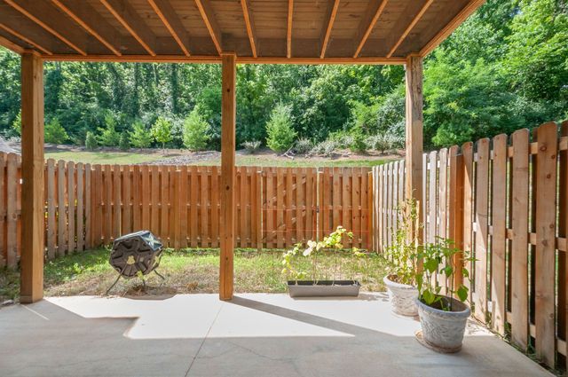 207 Stonecrest Cir, Nashville, TN 37209