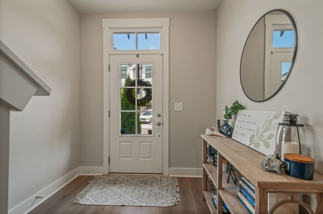 207 Stonecrest Cir, Nashville, TN 37209