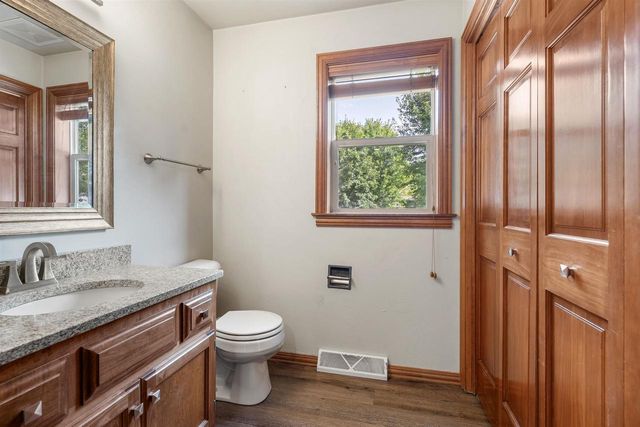 446 CORNELIUS DRIVE, Green Bay, WI 54311