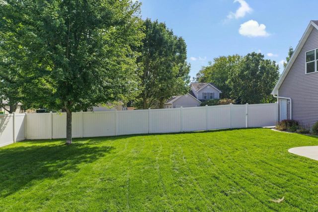 446 CORNELIUS DRIVE, Green Bay, WI 54311