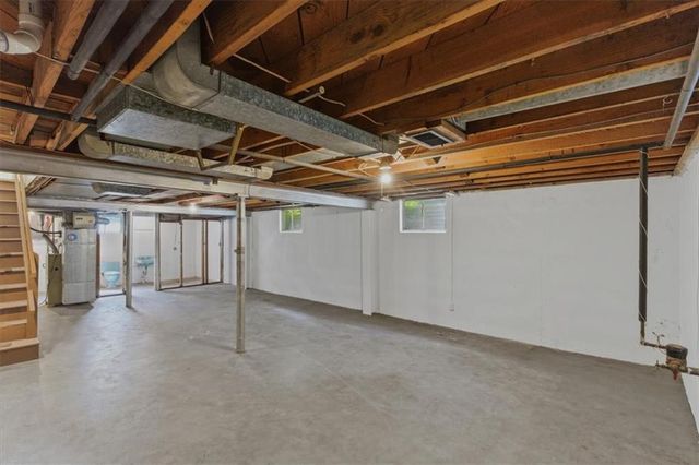 8107 Walnut Street, Kansas City, MO 64114