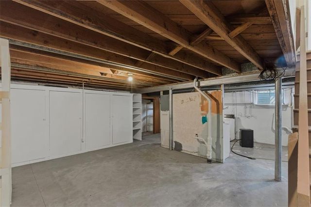 8107 Walnut Street, Kansas City, MO 64114