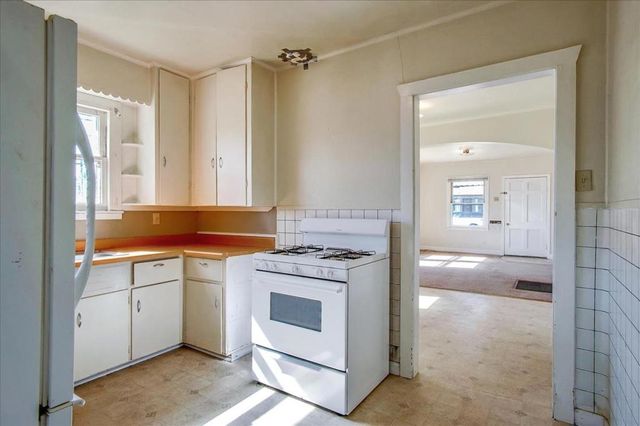 1099 Powell Street, Hollister, CA 95023