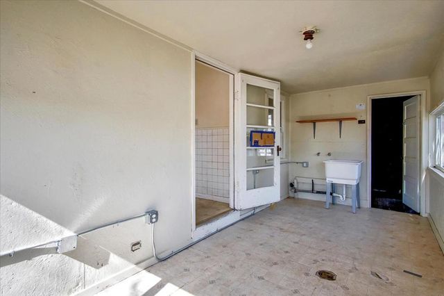 1099 Powell Street, Hollister, CA 95023