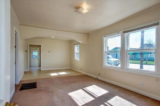 1099 Powell Street, Hollister, CA 95023