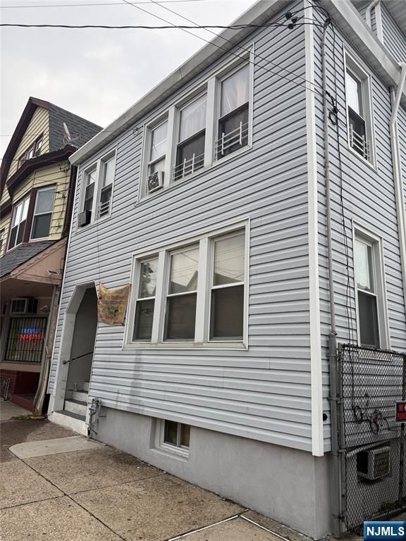 495 21st Avenue, Paterson, NJ 07513