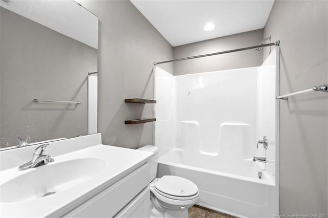 17 Tanawha Court, Spring Lake, NC 28390