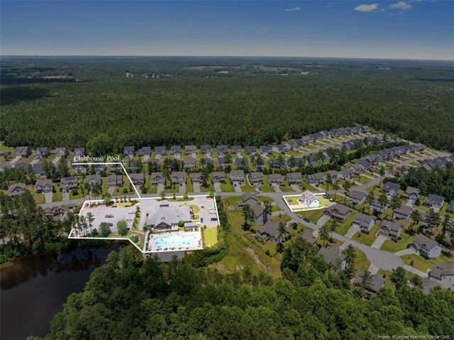 17 Tanawha Court, Spring Lake, NC 28390