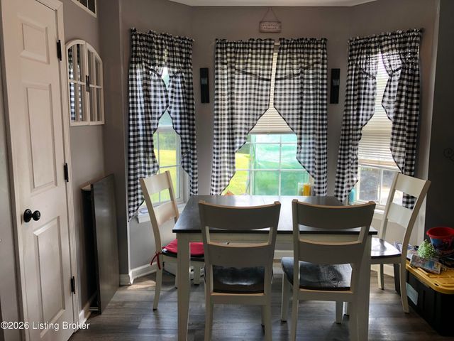 938 Poplar Trace, Elizabethtown, KY 42701