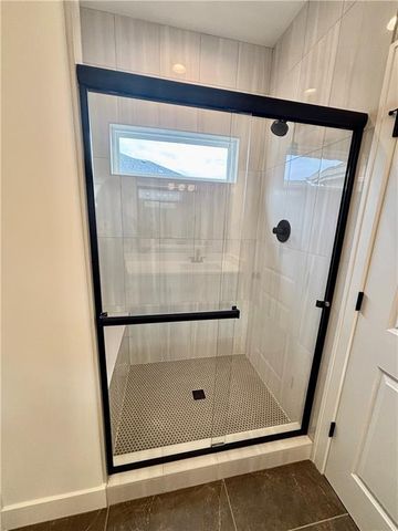 1204 NW 5th Street, Oak Grove, MO 64075