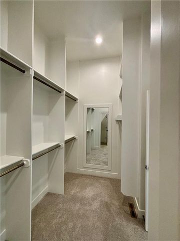 1204 NW 5th Street, Oak Grove, MO 64075