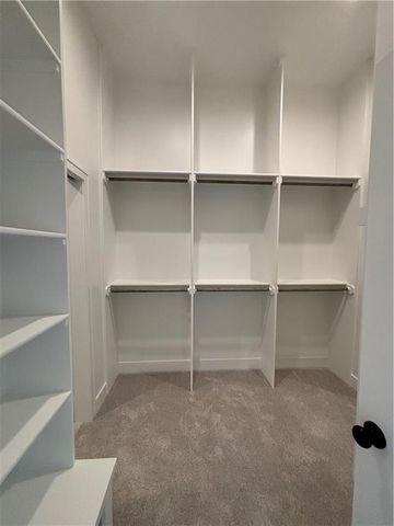 1204 NW 5th Street, Oak Grove, MO 64075