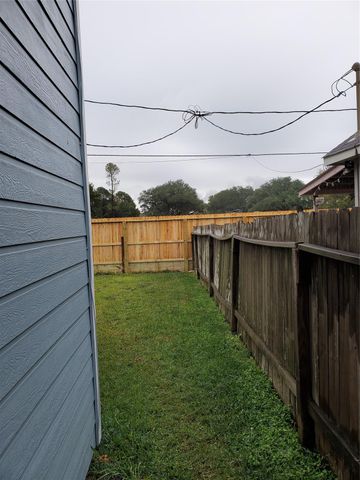3223 West Street, Rosenberg, TX 77471