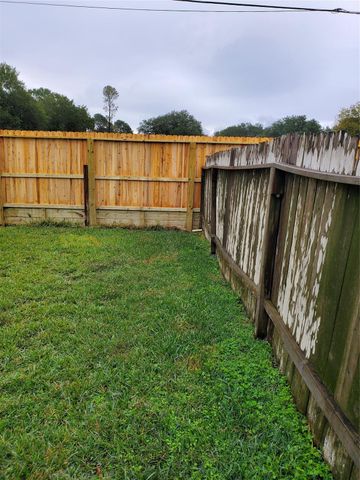 3223 West Street, Rosenberg, TX 77471