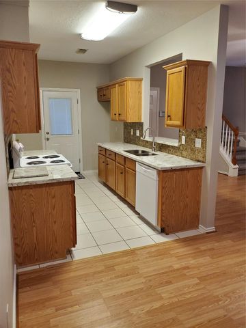 3223 West Street, Rosenberg, TX 77471
