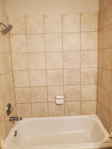 3223 West Street, Rosenberg, TX 77471