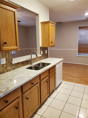 3223 West Street, Rosenberg, TX 77471