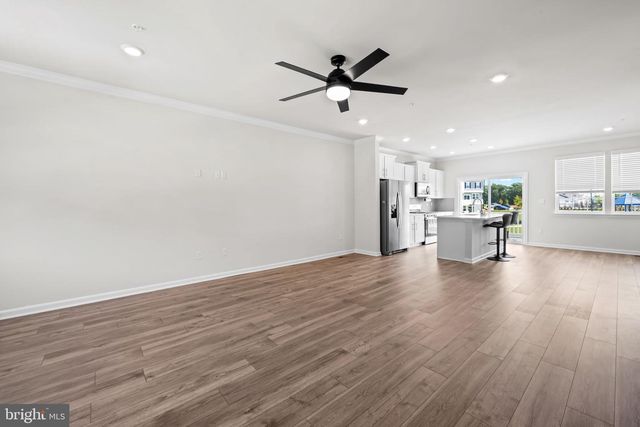 8327 DIETER DR, Rosedale, MD 21237