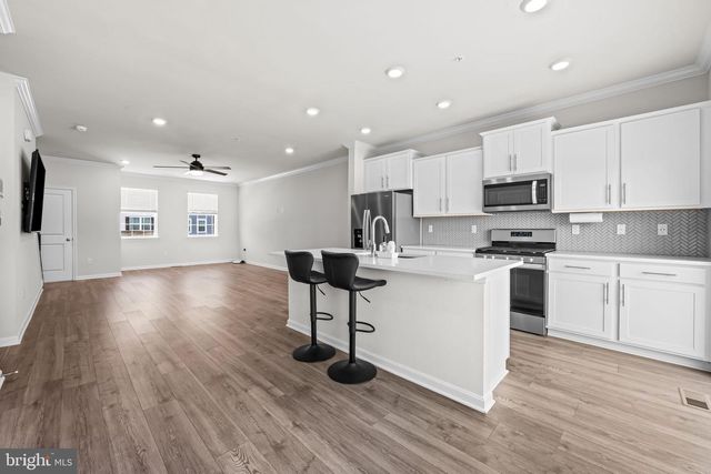 8327 DIETER DR, Rosedale, MD 21237