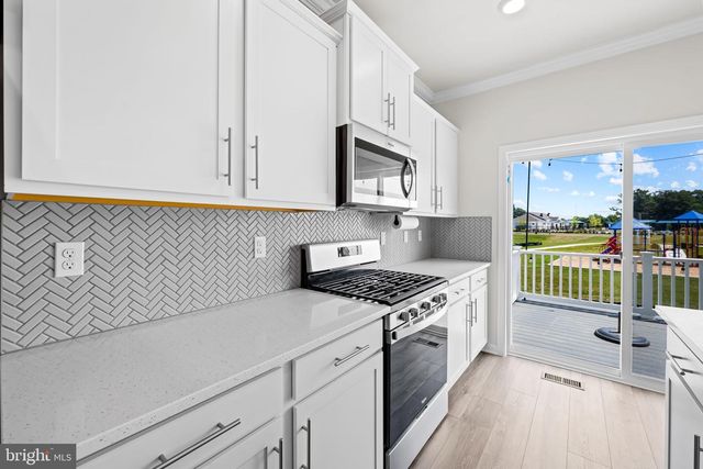 8327 DIETER DR, Rosedale, MD 21237