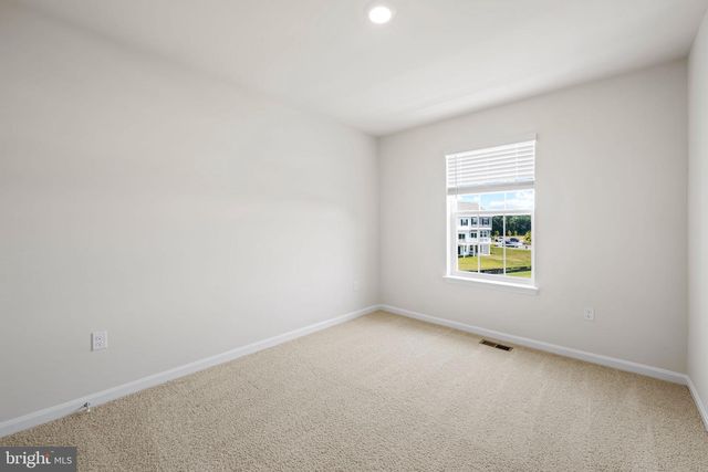 8327 DIETER DR, Rosedale, MD 21237