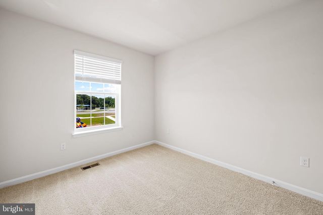 8327 DIETER DR, Rosedale, MD 21237