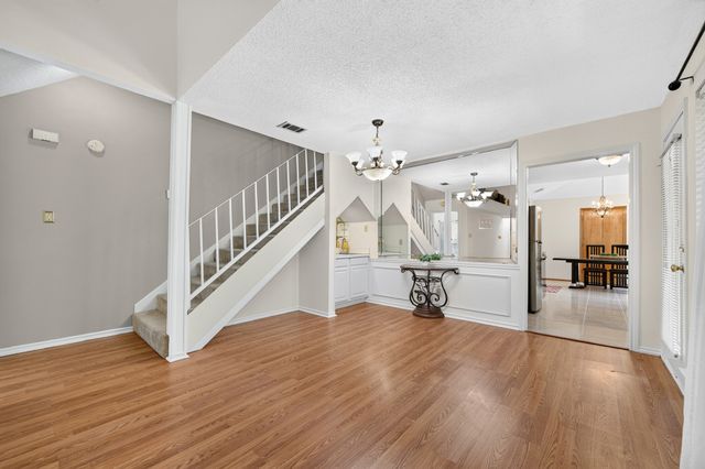 1444 Homestead Lane, Carrollton, TX 75007