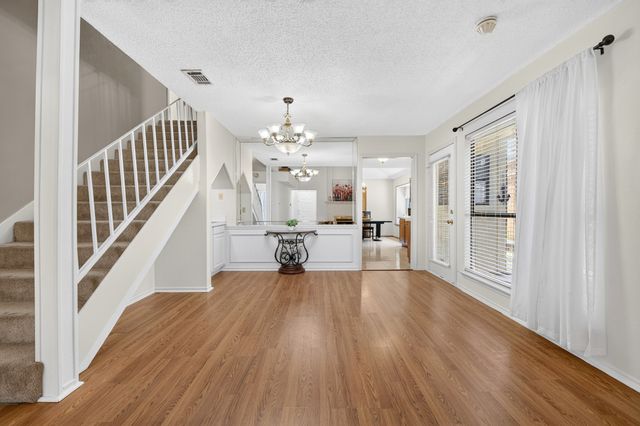 1444 Homestead Lane, Carrollton, TX 75007