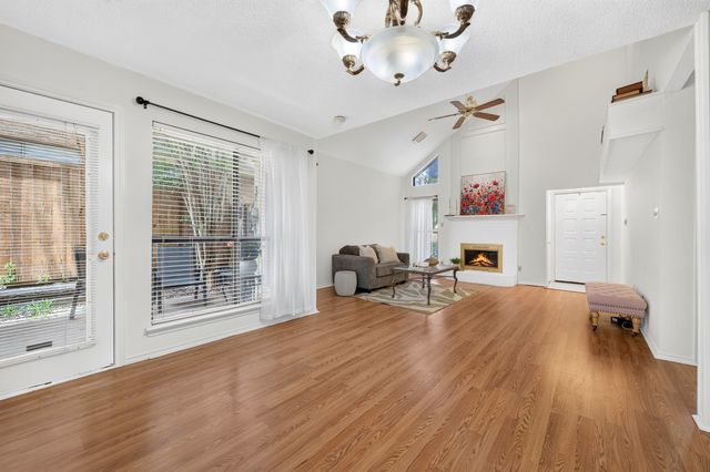 1444 Homestead Lane, Carrollton, TX 75007