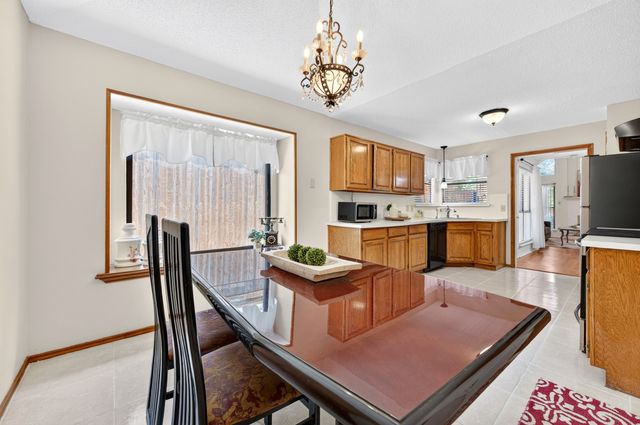 1444 Homestead Lane, Carrollton, TX 75007