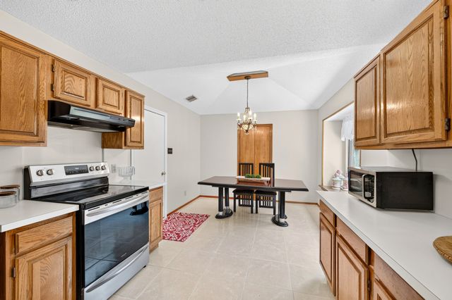 1444 Homestead Lane, Carrollton, TX 75007