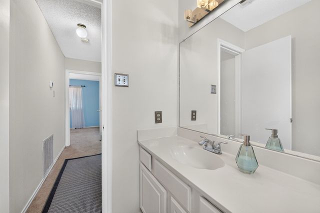 1444 Homestead Lane, Carrollton, TX 75007