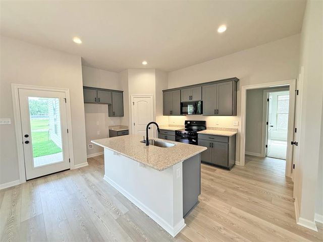 489 GARREN Lane, Sulphur, LA 70665