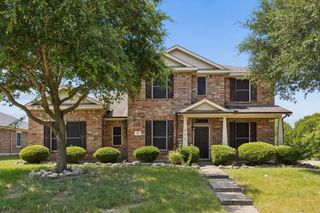 500 Golden Bell Drive, Glenn Heights, TX 75154