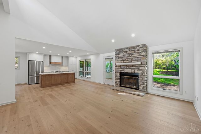 9 Falling Brook Lane, Blue Ash, OH 45241