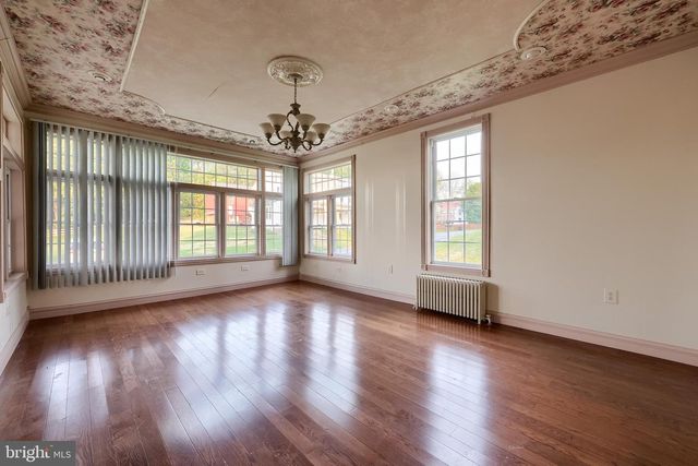 352 BACHMANVILLE RD, Hershey, PA 17033