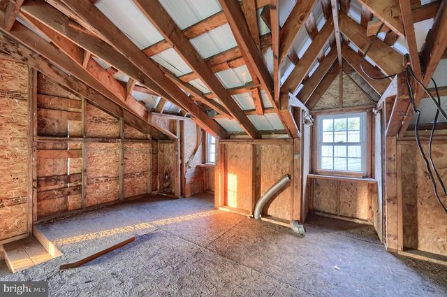 352 BACHMANVILLE RD, Hershey, PA 17033