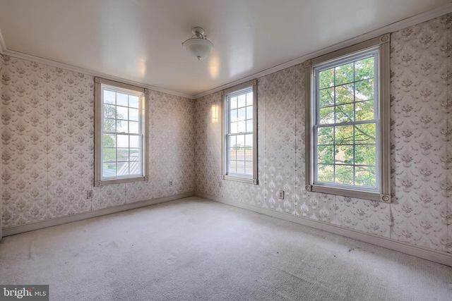 352 BACHMANVILLE RD, Hershey, PA 17033