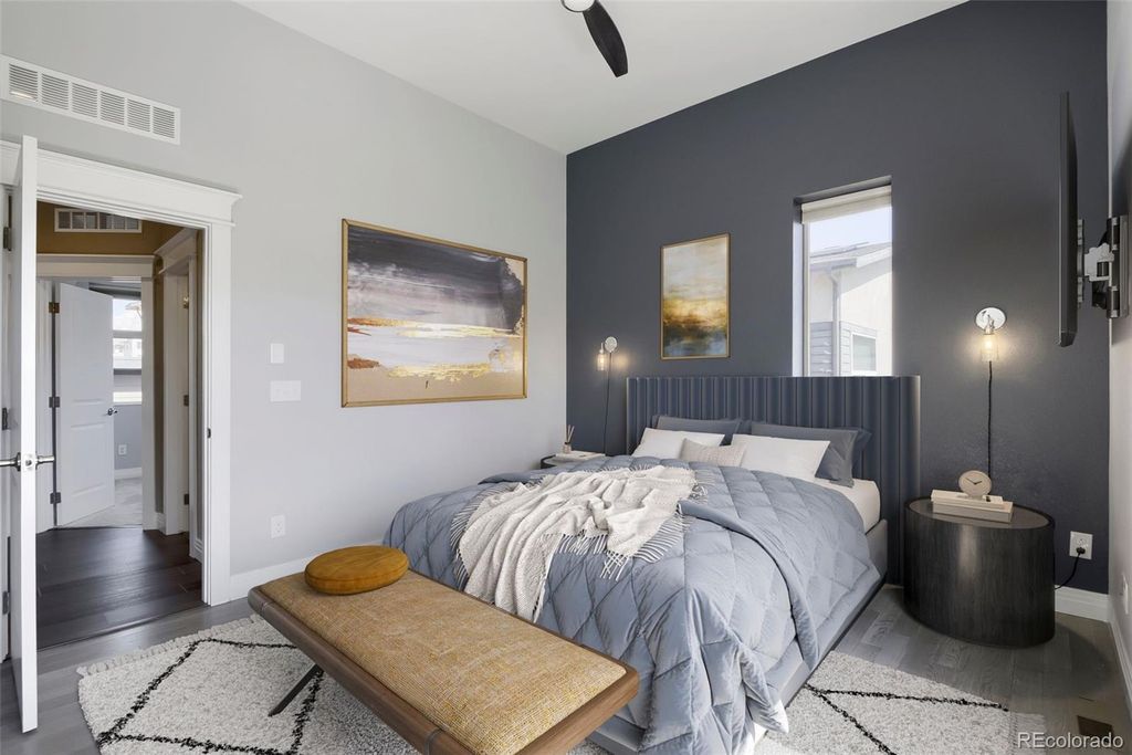 Image 18 of property listing at 10142 Belvedere Loop, Lone Tree, CO 80124