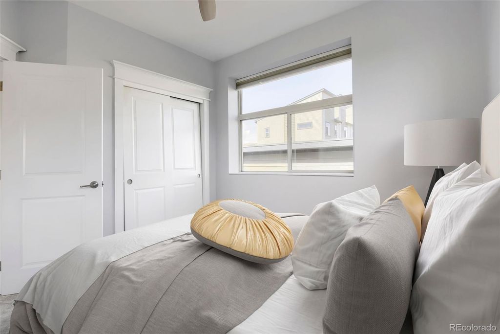 Image 23 of property listing at 10142 Belvedere Loop, Lone Tree, CO 80124