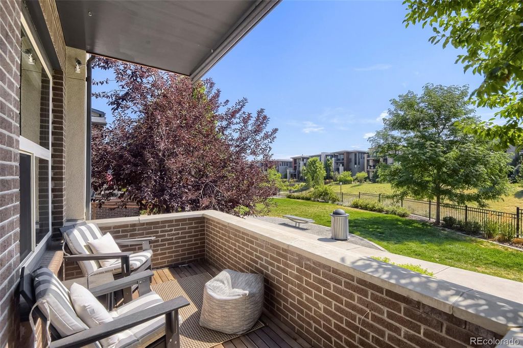 Image 4 of property listing at 10142 Belvedere Loop, Lone Tree, CO 80124