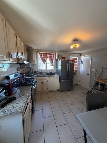 12 Appleton St 2, Malden, MA 02148