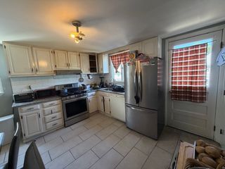 12 Appleton St 2, Malden, MA 02148