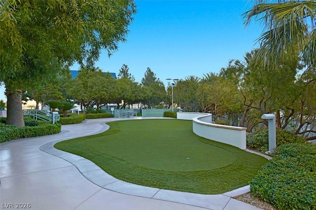 322 Karen Avenue 1405, Las Vegas, NV 89109