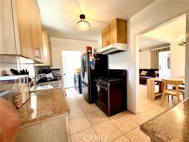 4020 Josephine, Lynwood, CA 90262