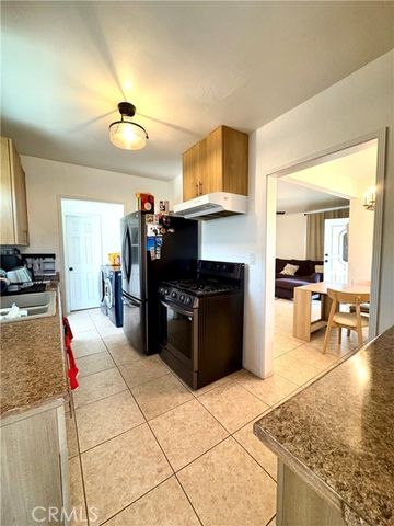 4020 Josephine, Lynwood, CA 90262