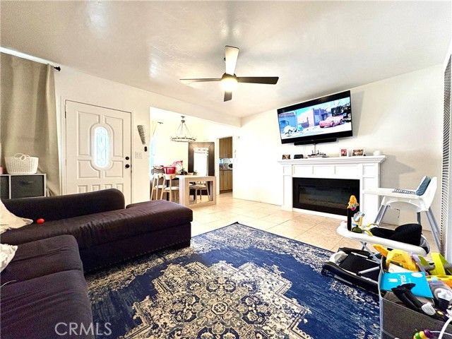 4020 Josephine, Lynwood, CA 90262